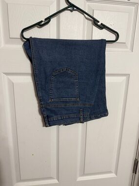Men's Straight Fit Jeans in Dark Blue Denim